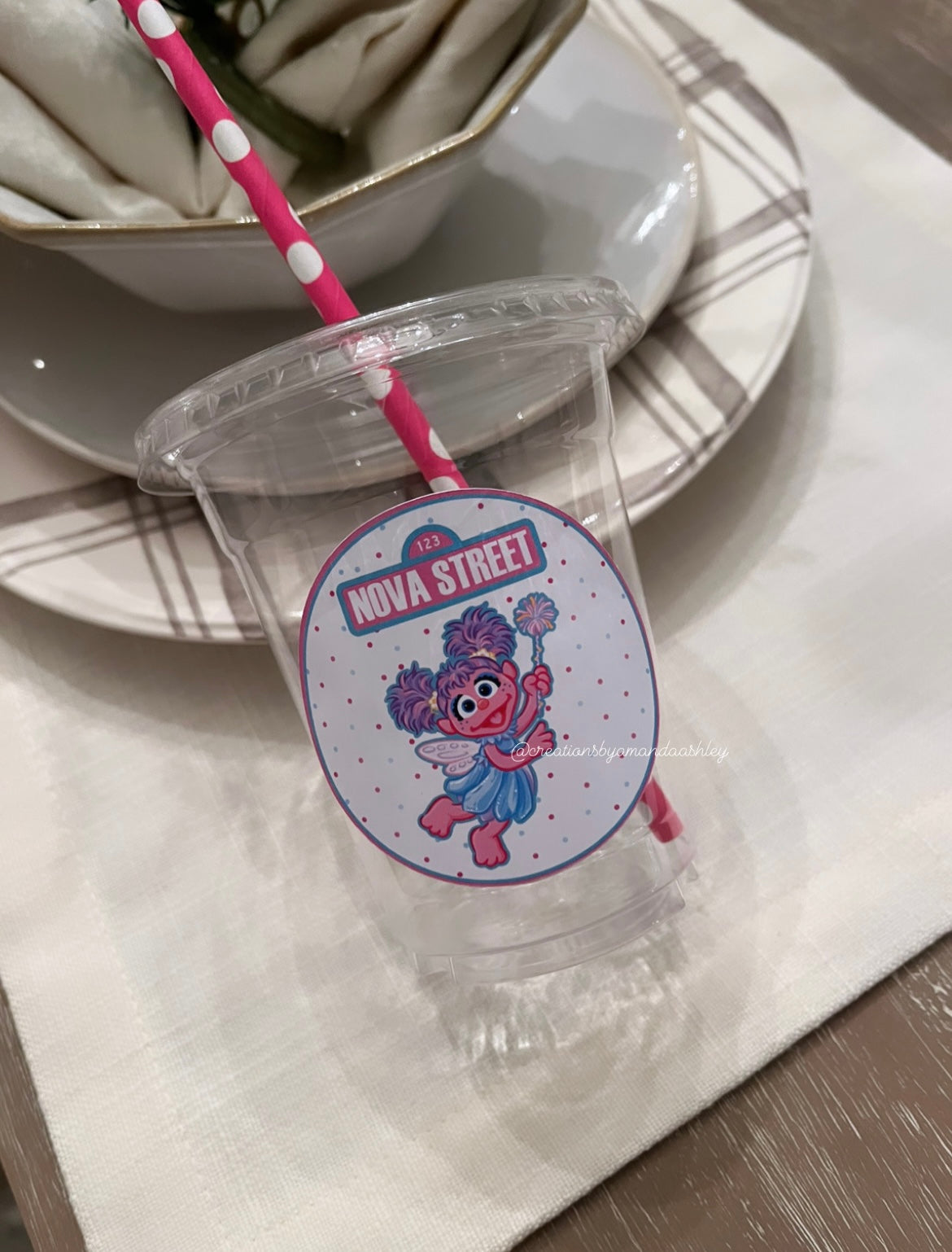 Abbey Party Cups