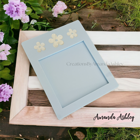 RTS - Pastel Blue Daisy Acrylic Notepad Holder